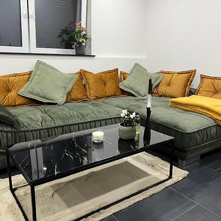 2 Zimmer Wohnung Zur Taegliche Miete Гехінґен Екстер'єр фото